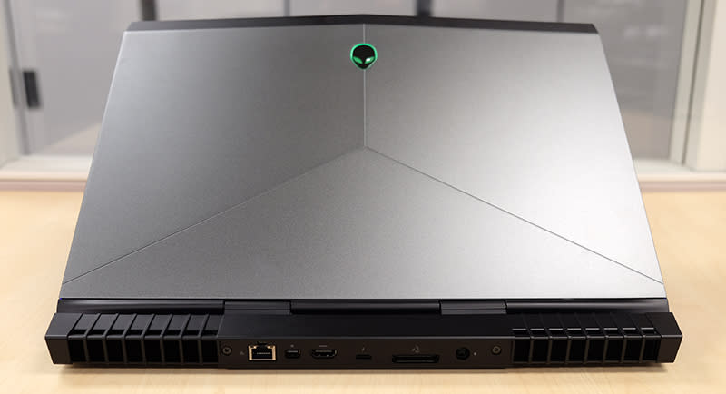 Alienware 15