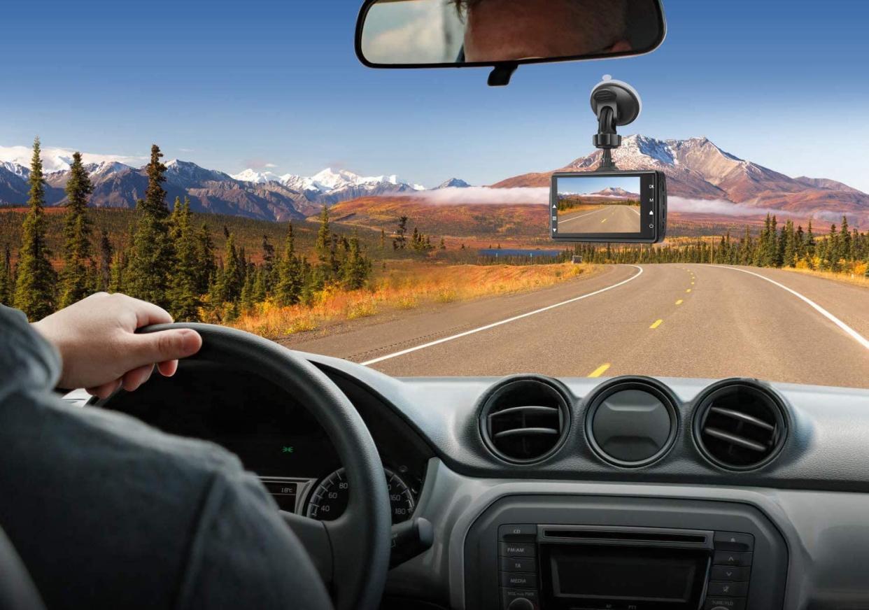 The Boogiio Dash Cam helps you stay safer during those long summer roadtrips. (Photo: Amazon)