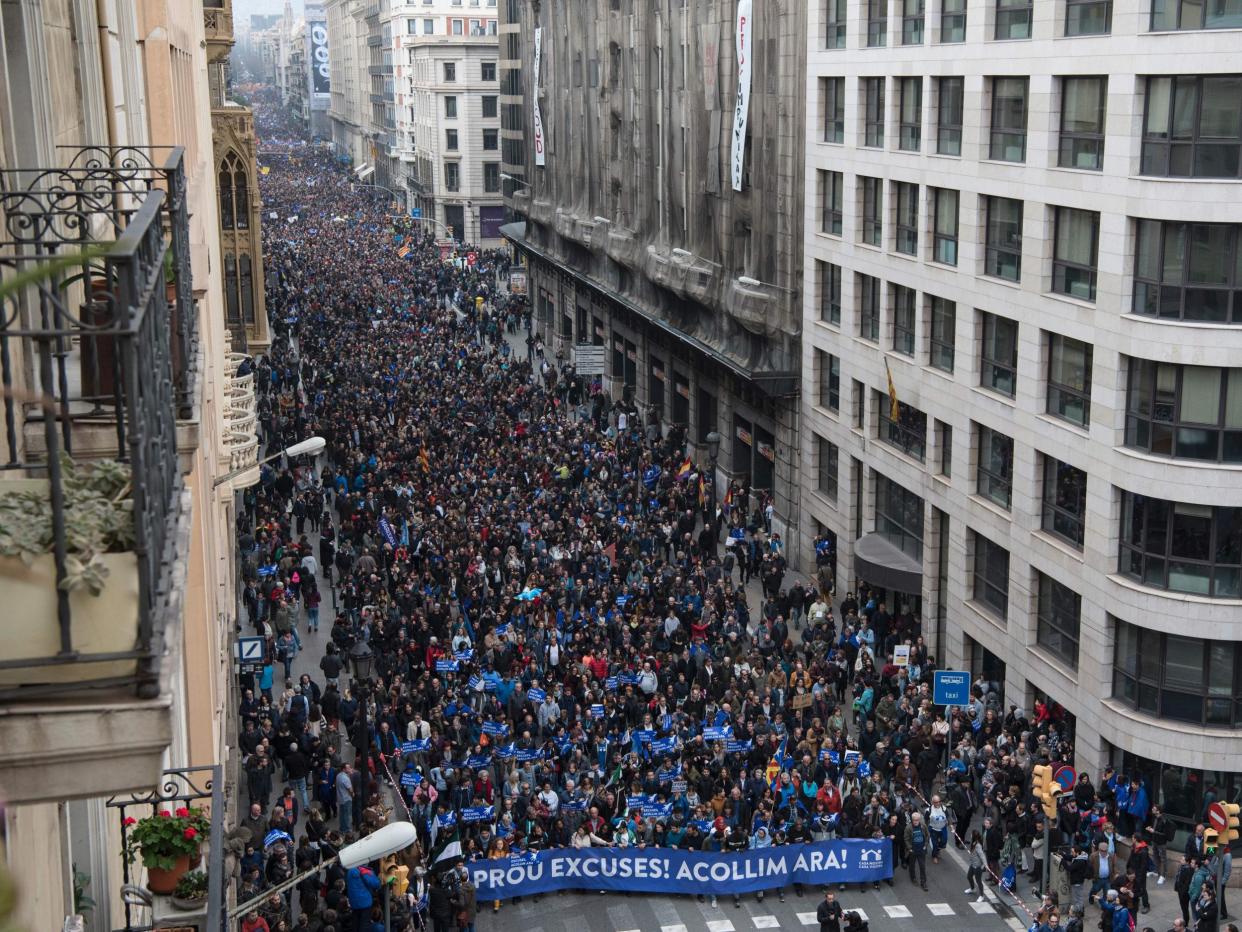 Hundreds of thousands gather in Barcelona to demand Spain accepts more refugees: Getty Images