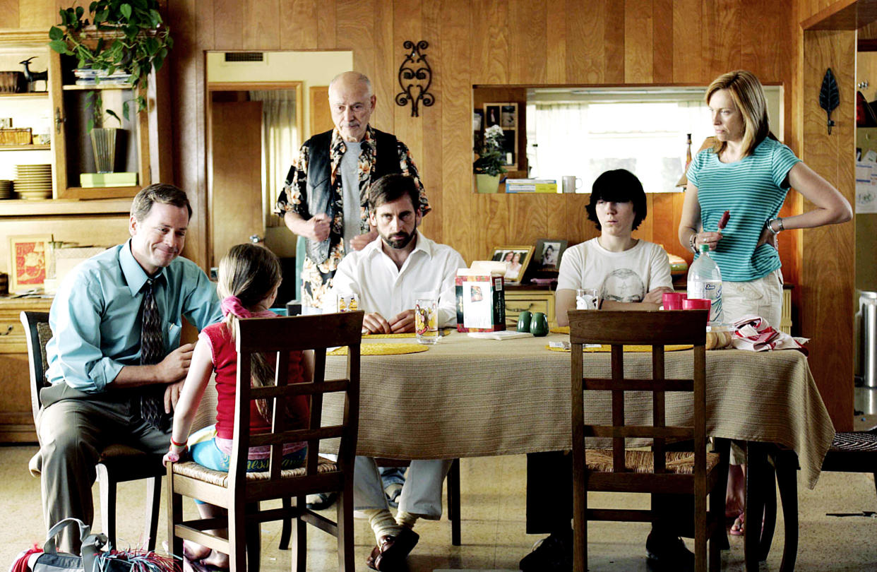 Greg Kinnear, Abigail Breslin, Alan Arkin, Steve Carell, Paul Dano and Toni Collette in 