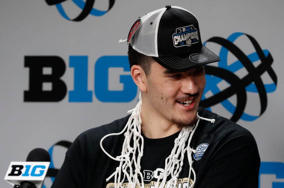 Purdue Boilermakers center Zach Edey (15) speaks to the media after winning the Big Ten Men’s Basketball Tournament Championship game against the Penn State Nittany Lions, Sunday, March 12, 2023, at United Center in Chicago. Purdue won 67-65.