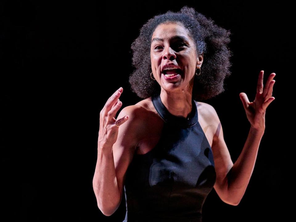 Sophie Okonedo in Medea (Medea)