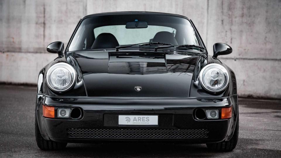 寥寥幾筆更添 Porsche 911 Turbo 的魅力！Ares Design 新作品亮相 