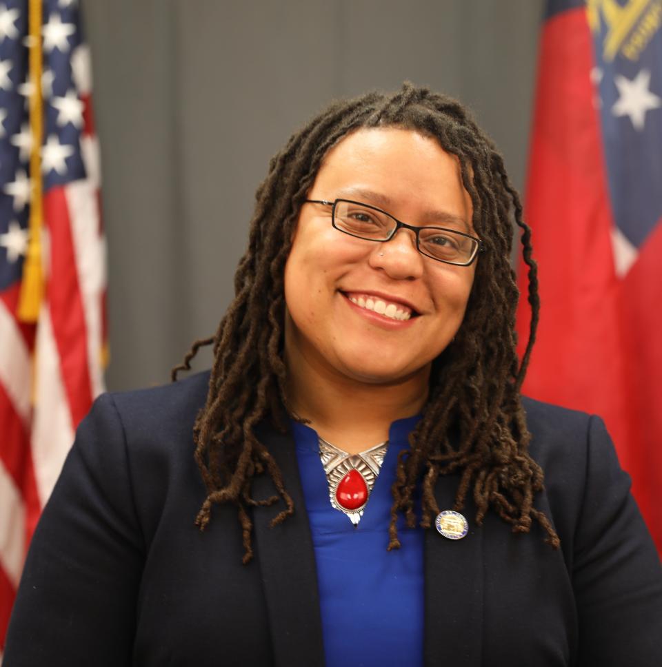 Sen. Kim Jackson (D-Stone Mountain)