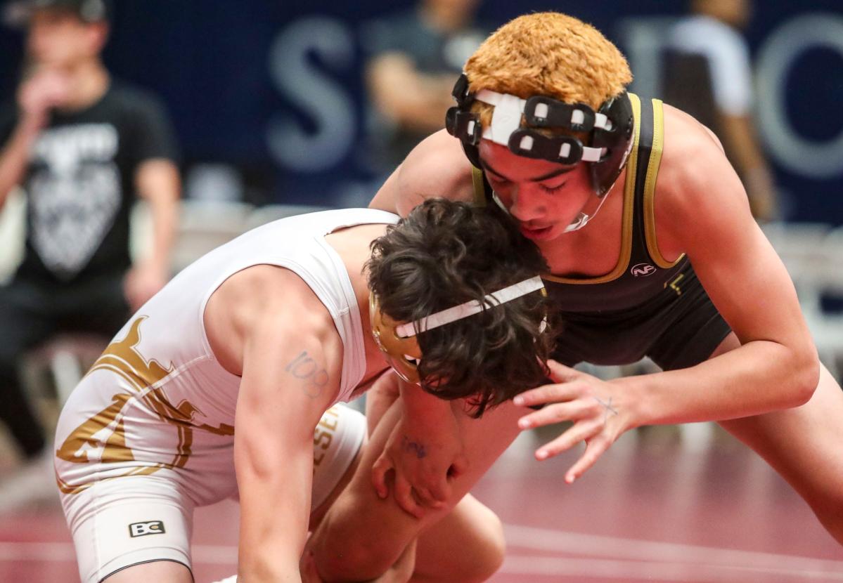 Prep Wrestling 42 locals will battle in Palm Springs at the CIFSS