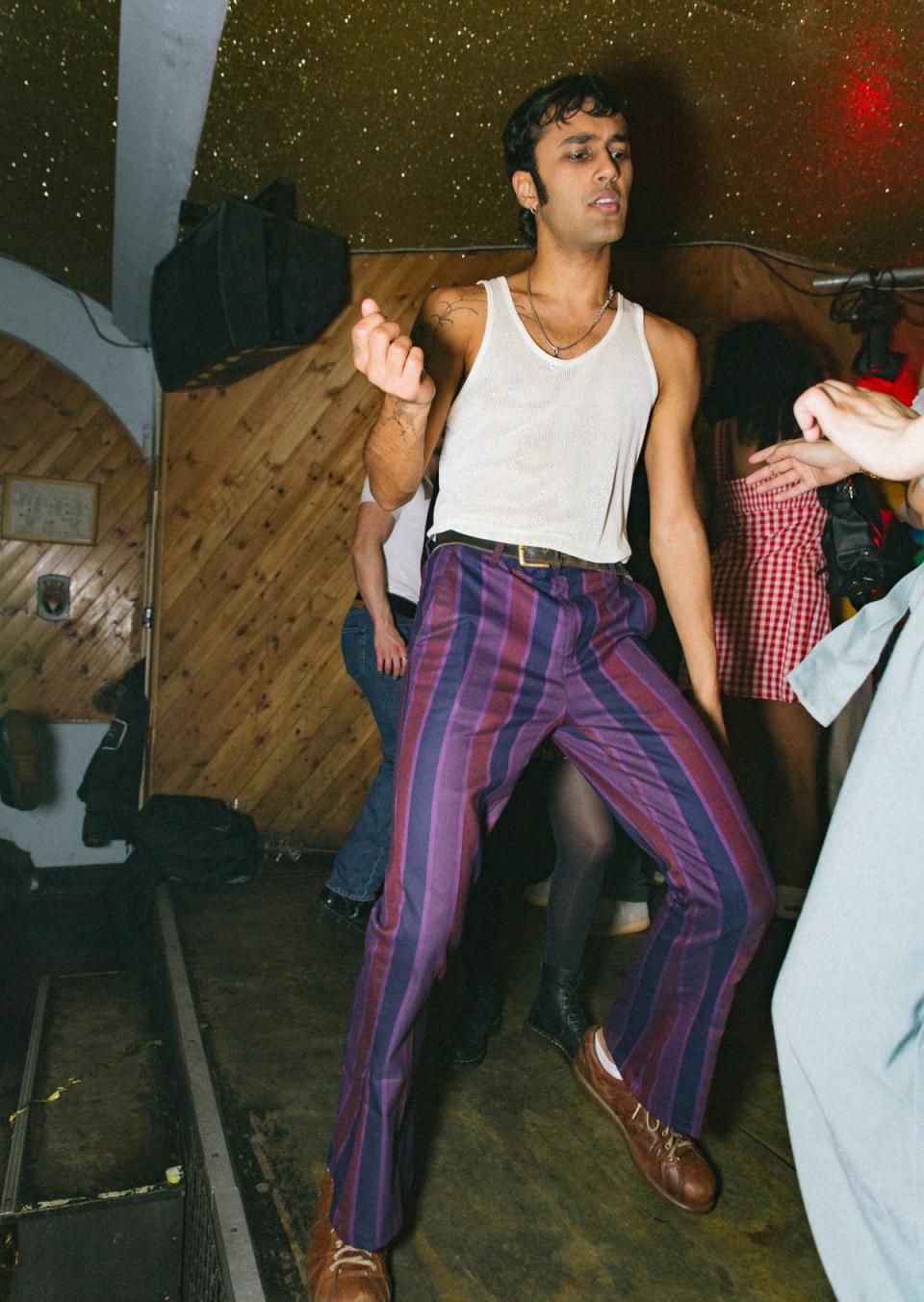 Dancers at Deptford Northern Soul Club let it go (Jeanie Jean - Deptford Northern Soul Club)