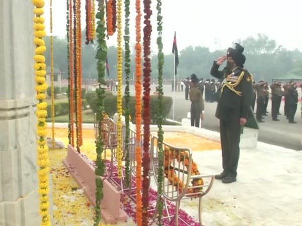 Lt. General K.J.S Dhillon, Commander XVth (Chinar) Corps, Indian Army, in  Rajputana Rifles summer ceremonial dress uniform. : r/uniformporn