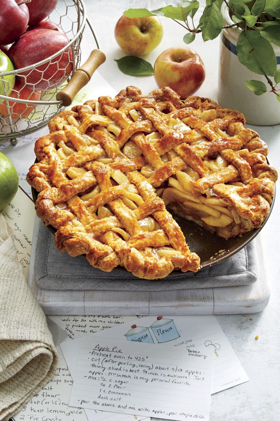 Old-Fashioned Apple Pie