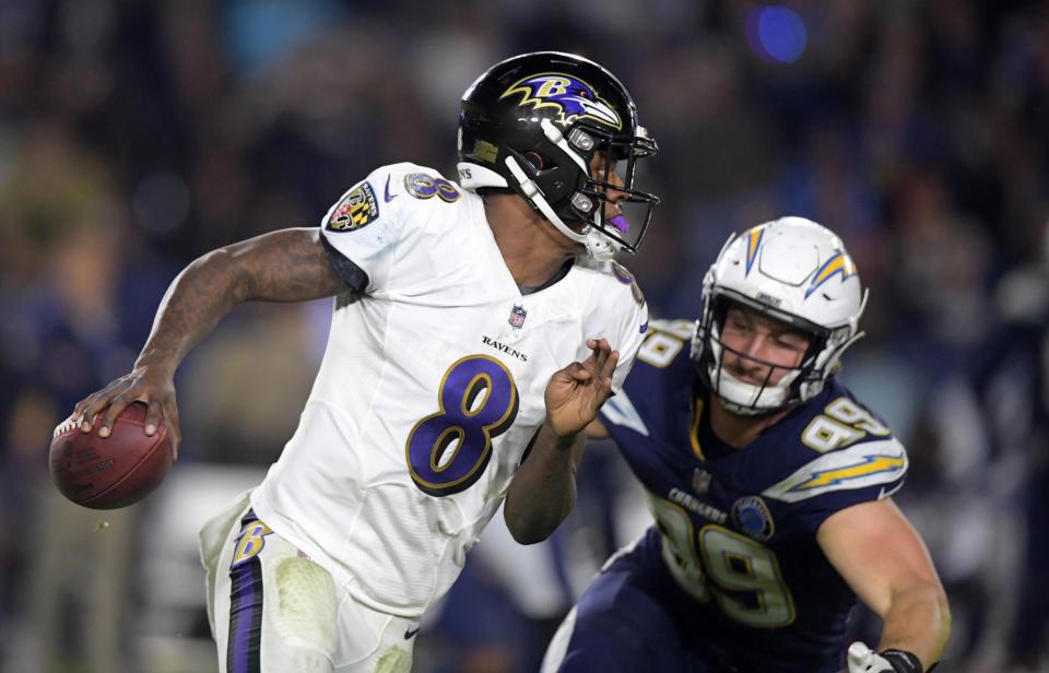 Lamar Jackson and the Baltimore Ravens seek to wrap up the AFC North title with a win over the Cleveland Browns