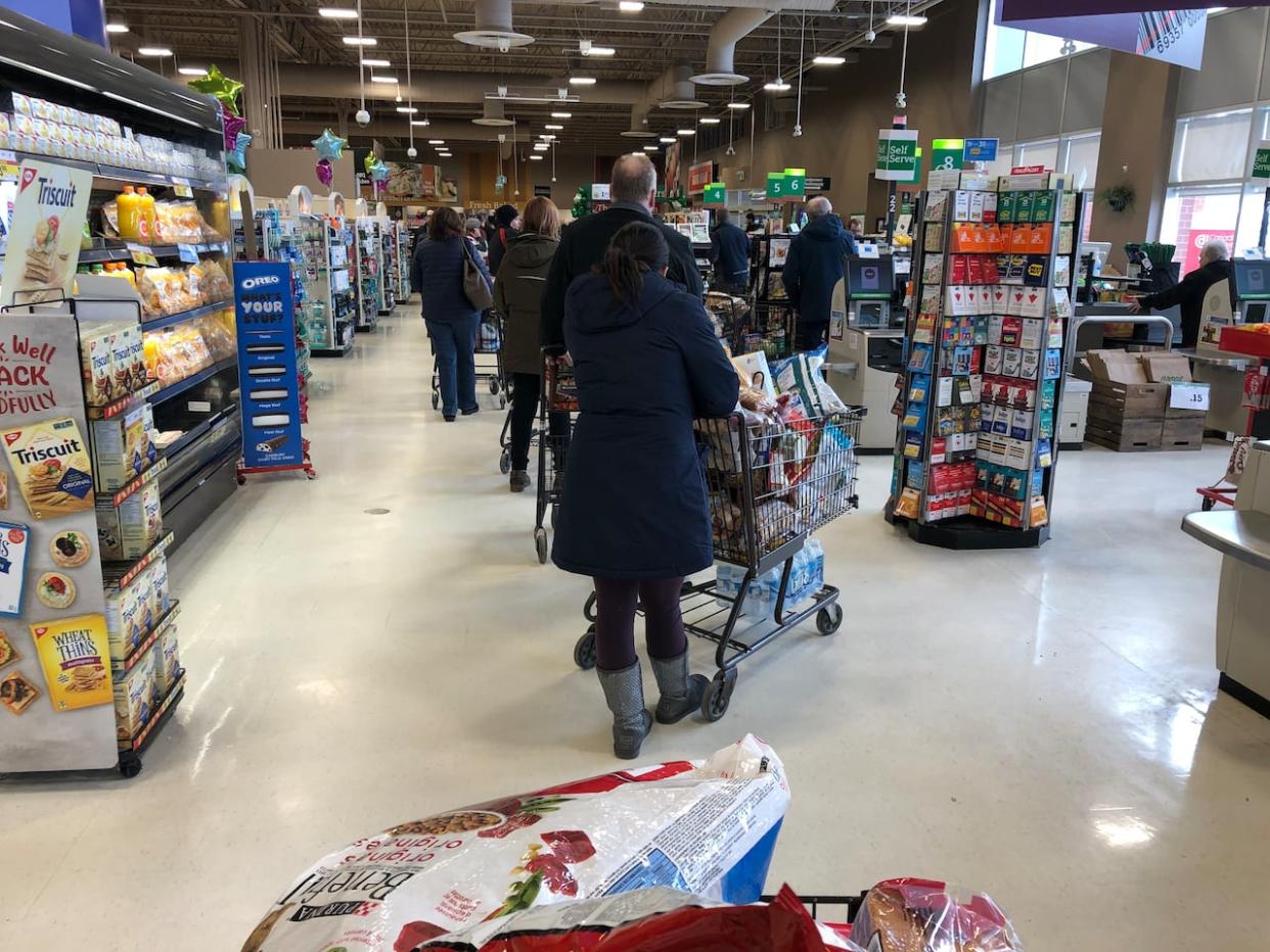 A political analyst says both major federal parties will be concentrating on economic messages during events on P.E.I. this month, given the bite inflation is taking on everyday life, from grocery stores to gas stations.  (Tony Davis/CBC - image credit)