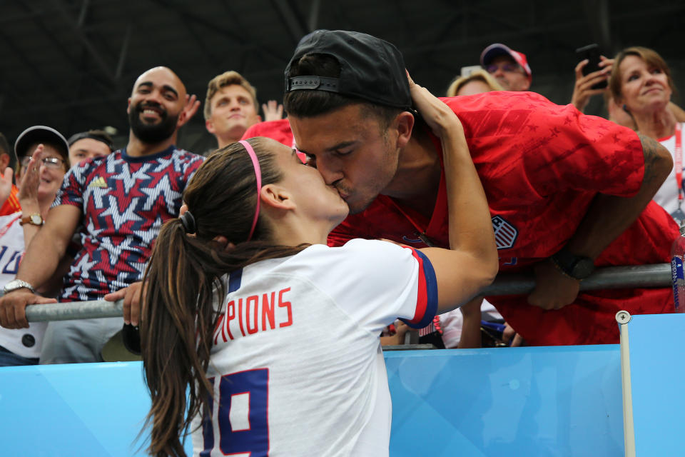 Alex Morgan, husband Servando Carrasco after Women's World Cup final (Maddie Meyer / etty Images)