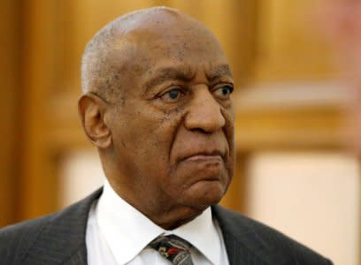 FILE PHOTO - Bill Cosby departs the Montgomery County Courthouse after a preliminary hearing in Norristown, Pennsylvania, U.S. on May 24, 2016.  REUTERS/Matt Rourke/Pool/File Photo