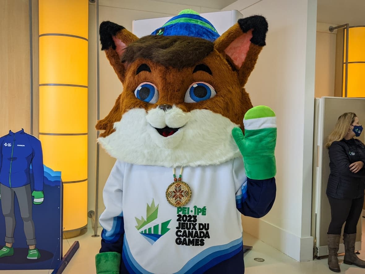 2023 Canada Games mascot Wowkwis is shown at the opening of the event's volunteer centre in Charlottetown in April 2022. (Shane Hennessey/CBC - image credit)