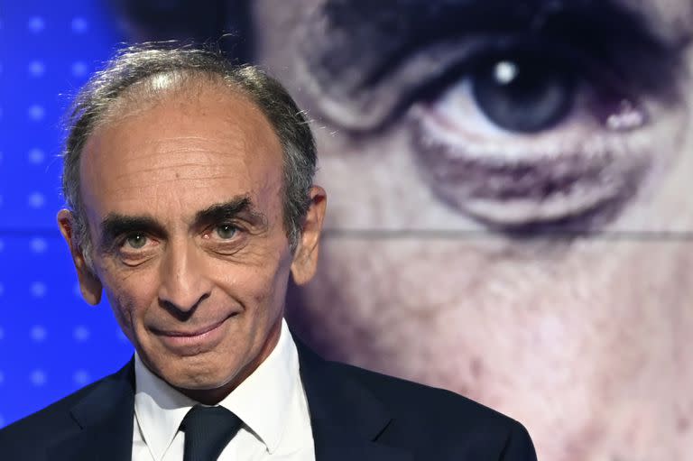 El ultraderechista Eric Zemmour oficializó su candidatura al Palacio del Elíseo