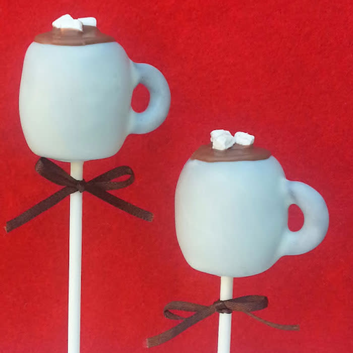 Hot Cocoa Cake Pops