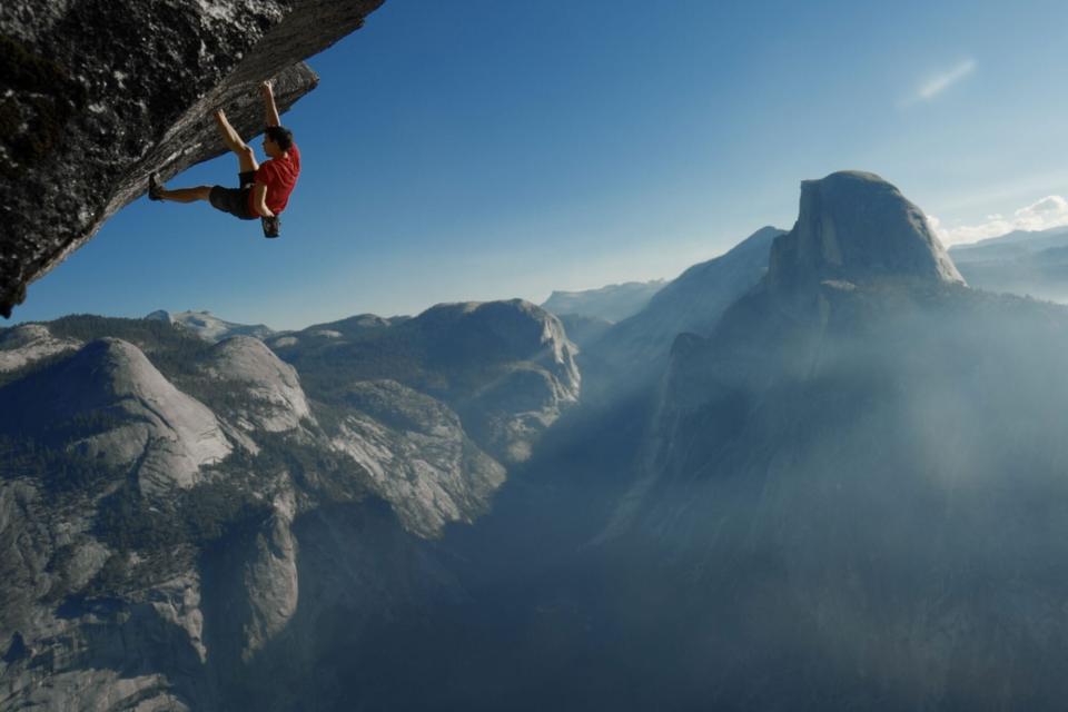 Alex Honnold free soloing "Heaven" in Yosemite National Park. (photo credit: National Geographic)