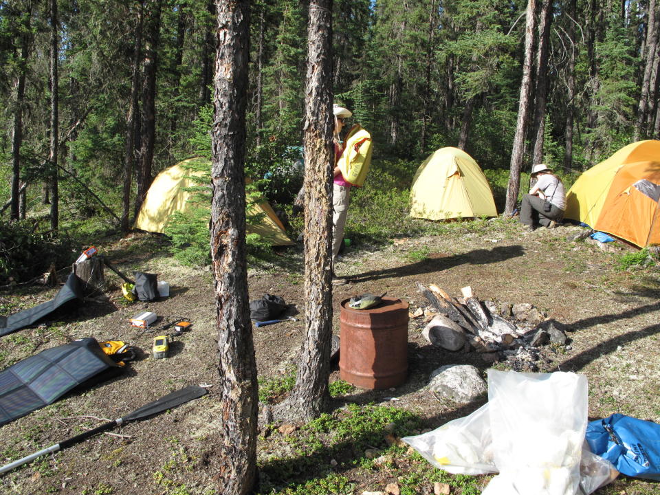 2011 expedition at Saskatchewan's Gow Lake impact structure