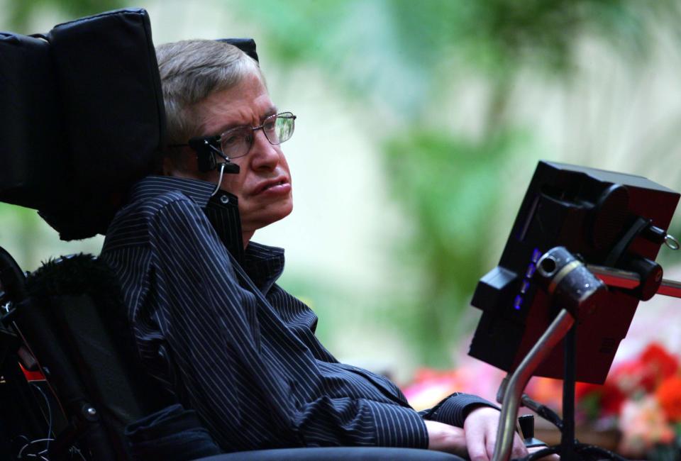 Stephen Hawking publicó un libro póstumo de lo más revelador: ‘Breves respuestas a grandes preguntas’.