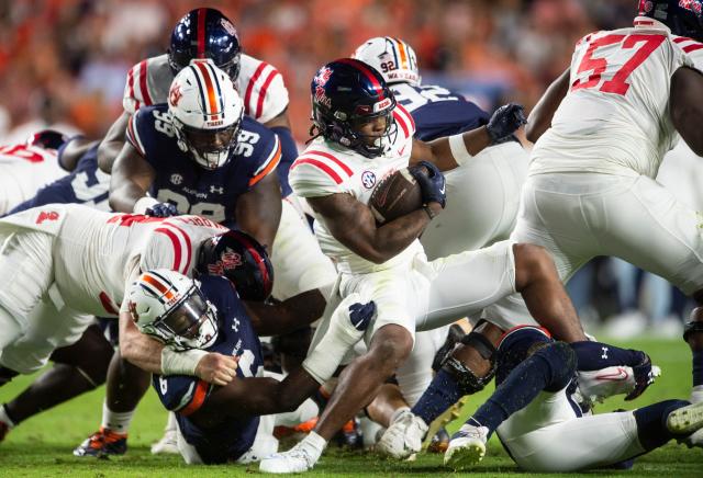 Auburn comes back late, is one win away from College World Series