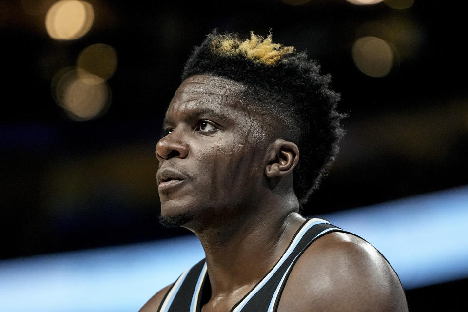 Atlanta Hawks center Clint Capela (15) moves on the court against the Miami Heat during the second half of an NBA basketball game, Saturday, Nov. 11, 2023, in Atlanta. The Miami Heat won 117-109. (AP Photo/Mike Stewart)