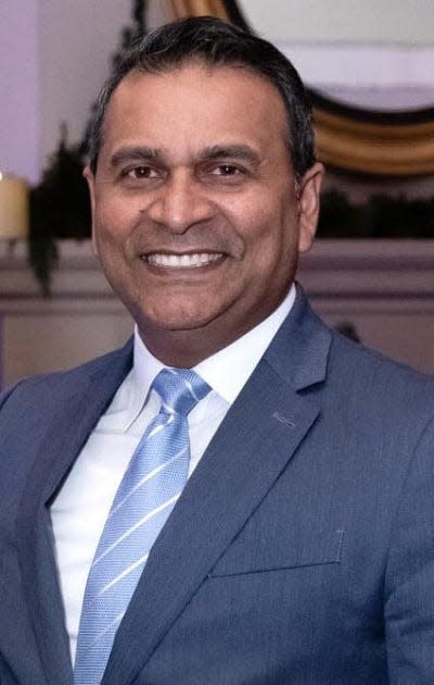 Jay Boodheshwar, Naples city manager