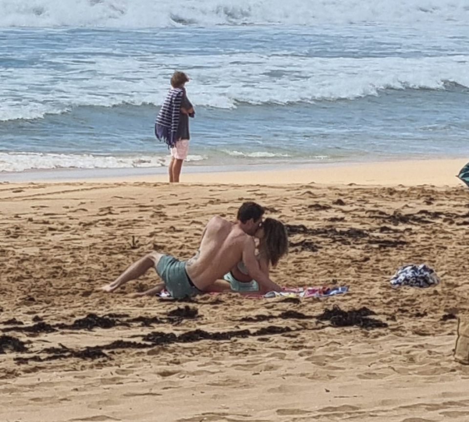 Xander and Dana Home and Away kiss on the beach 