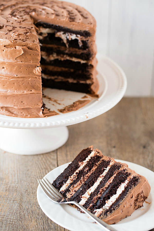 <strong>Get the <a href="http://www.browneyedbaker.com/six-layer-chocolate-cake-with-toasted-marshmallow-filling-malted-chocolate-frosting/" target="_blank">Six-Layer Chocolate Cake With Toasted Marshmallow Filling And Malted Chocolate Frosting</a>&nbsp;recipe from Brown Eyed Baker</strong>