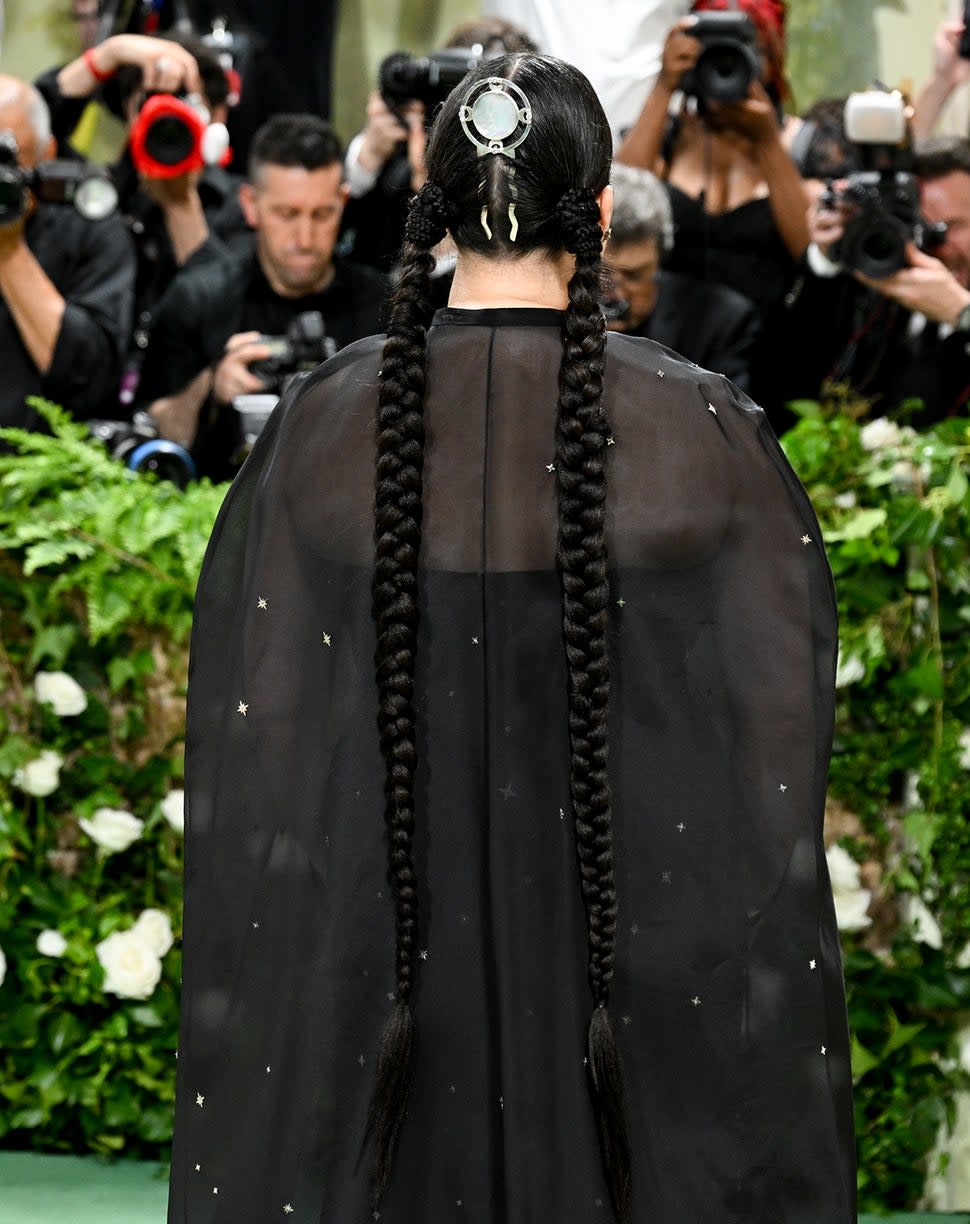 Lily Gladstone's custom hair clip at the 2024 Met Gala