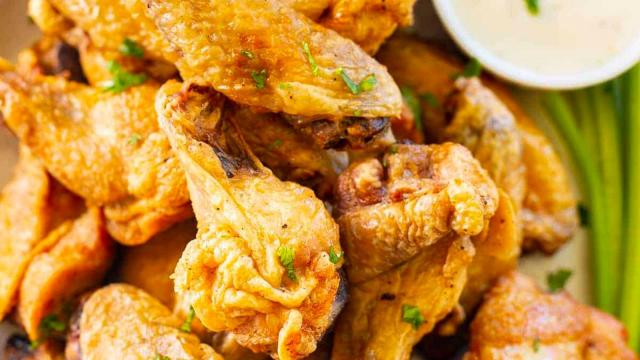 Buffalo chicken dip, chili, cheesesteaks and more top Super Bowl recipes  across US - Good Morning America