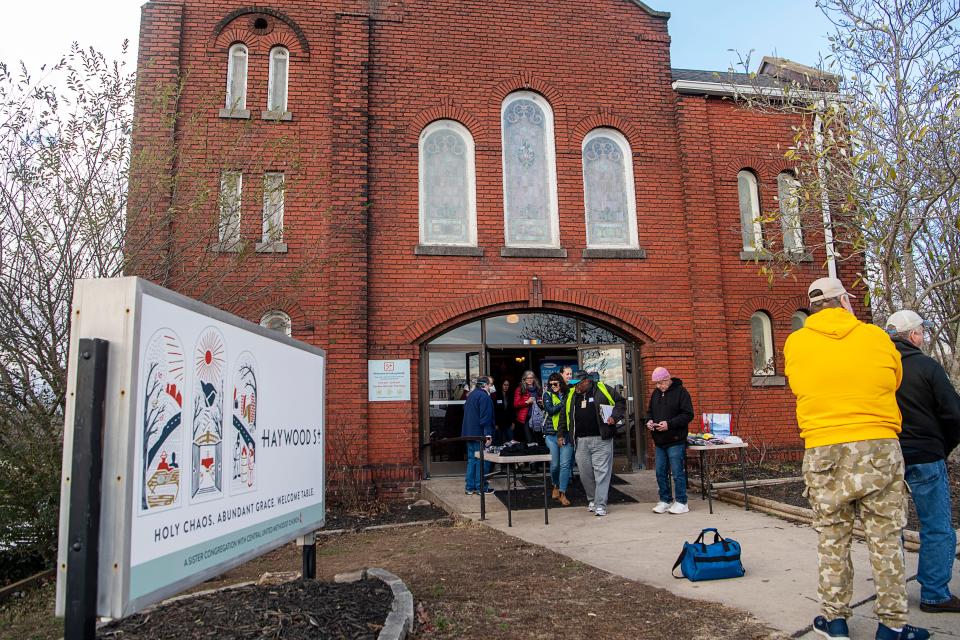 Volunteers leave Haywood Street Congregation for the annual point in time count, January 30, 2024.