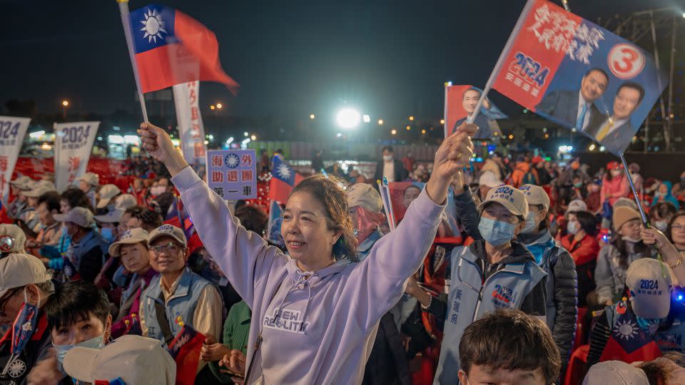 Supporters listen to KMT presidential candidate, Hou Yu-ih, as he speaks at rally in Taichung, Taiwan, January 8, 2024. - Man Hei Leung/Anadolu/Getty Images
