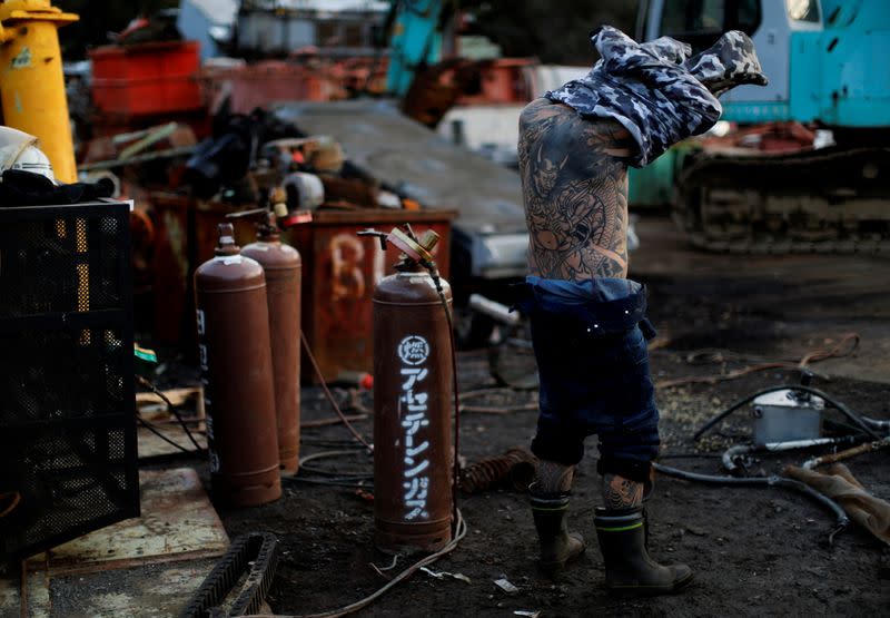 The Wider Image: Breaking taboos: Japan's tattoo fans bare their ink