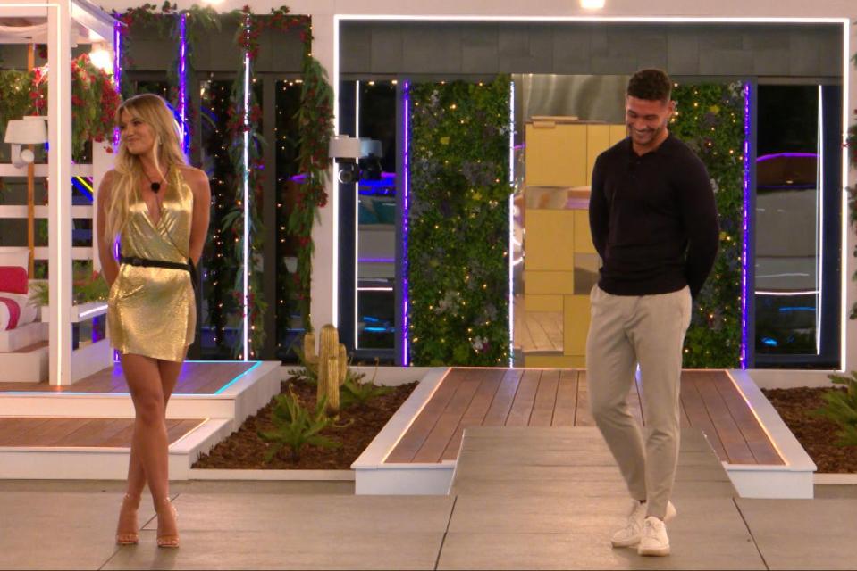 Callum and Molly on ‘Love Island All Stars’ (ITV)