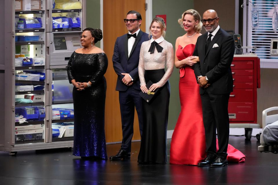 (L-R) Chandra Wilson, Justin Chambers, Ellen Pompeo, Katherine Heigl and James Pickens present the award for outstanding supporting actor in a limited or anthology series or movie during the 75th Emmy Awards at the Peacock Theater in Los Angeles on Monday, Jan. 15, 2024.