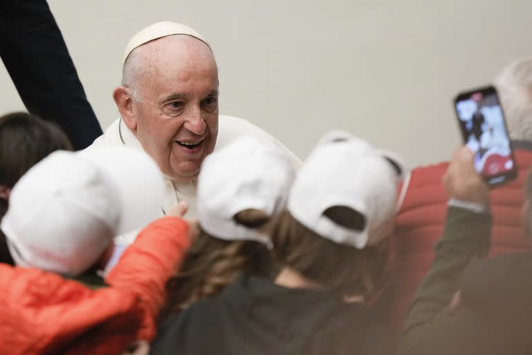 El encuentro del Papa con alumnos