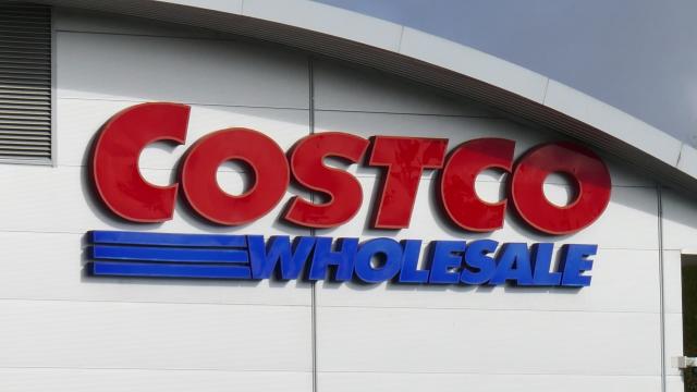 10 Chic Clothing Items From Costco Under $100