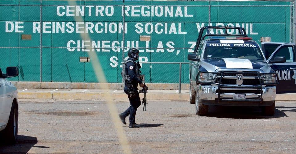 Policías en penal de Coahuila ante fuga de presuntos integrantes de Los Zetas