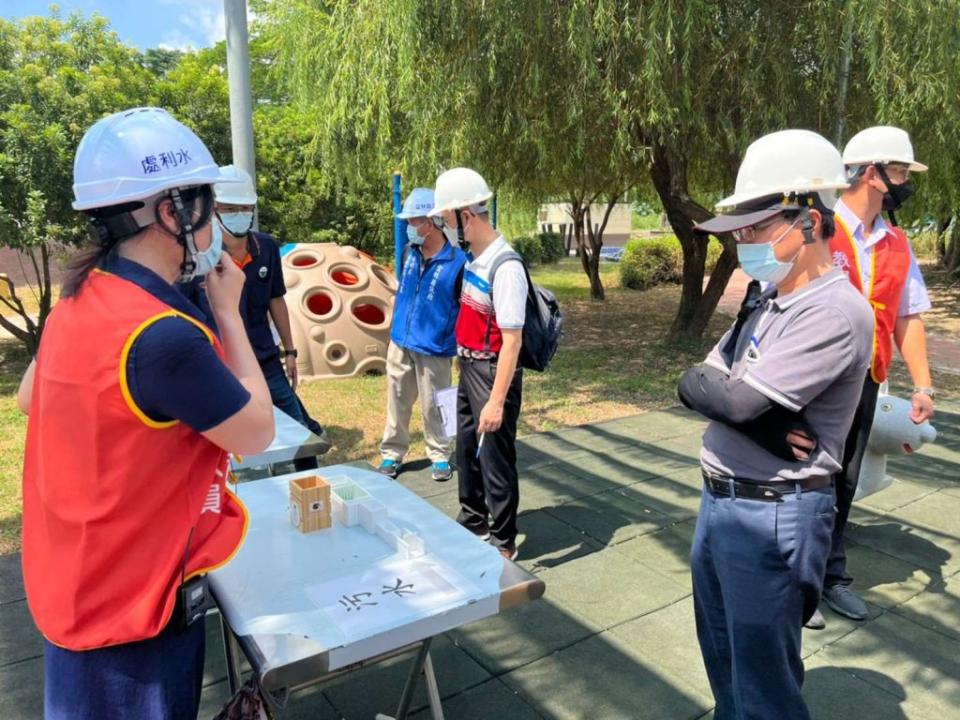 雲縣北港礫間接觸曝氣氧化廠獲環保署環教場所評鑑優異肯定。（記者陳正芬攝）