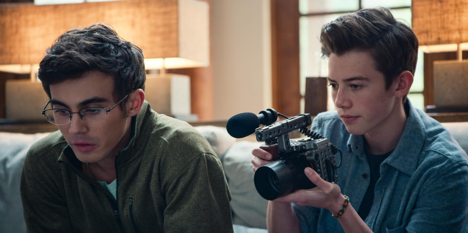 Tyler Alvarez and Griffin Gluck in "American Vandal" (Photo: Netflix)