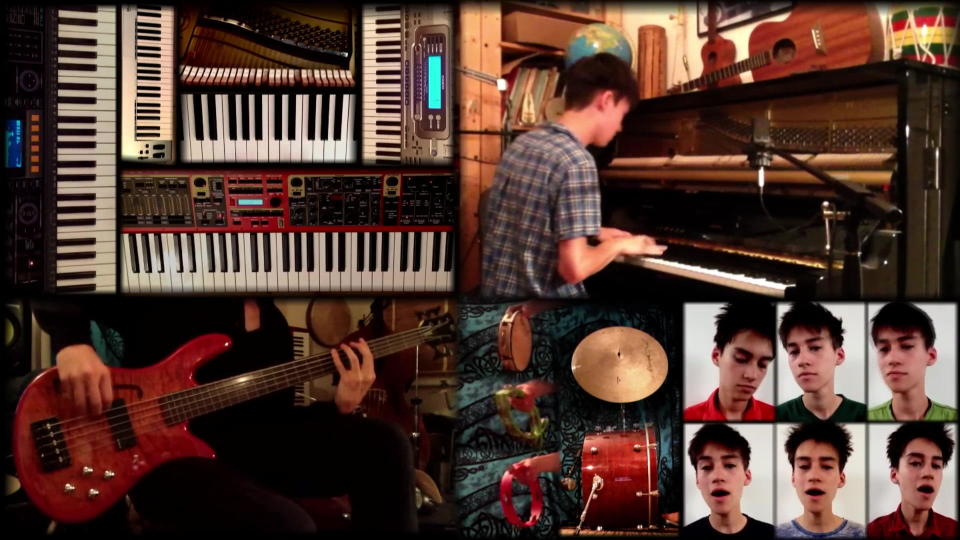 Jacob Collier performing 