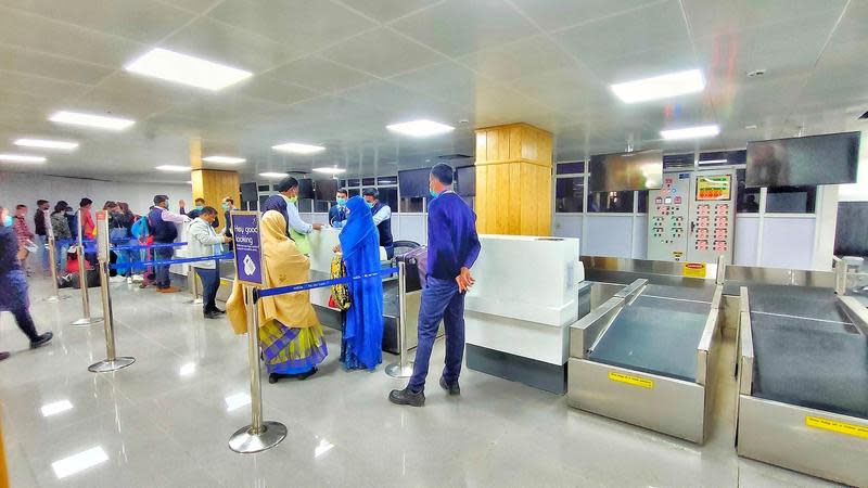 300名乘客抵達印度西爾查機場，不遵守規定接受篩檢逃跑了。（示意圖，翻攝自Silchar airport臉書）
