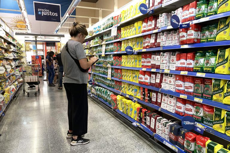 Los precios de los alimentos van por el ascensor; el salario mínimo y la jubilación quedaron muy atrás.