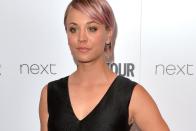 Ach, würde sie doch Penny heißen, wie ihre Rolle in der Serie "The big bang theory". Doch Kaley Cuoco macht es uns lieber schwer. Coco... Kuh Oko?... Zum Kuckuck! Nein, korrekt wäre: "Käjli Kuokoh". (Bild: Anthony Harvey/Getty Images)