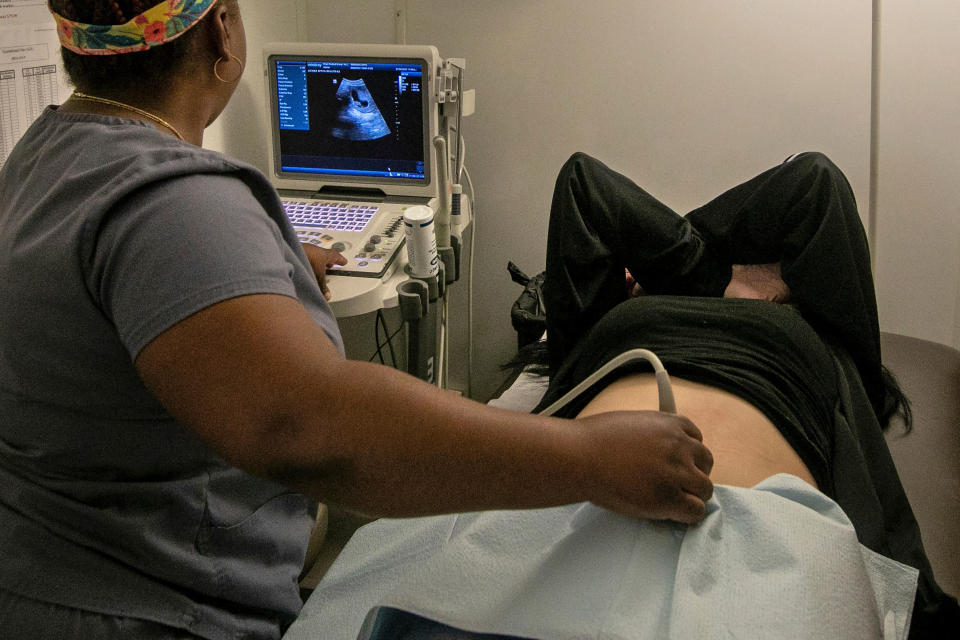 An operating room technician performs an ultrasound on a patient at an abortion clinic in Shreveport, La., Wednesday, July 6, 2022.<span class="copyright">Ted Jackson—AP</span>