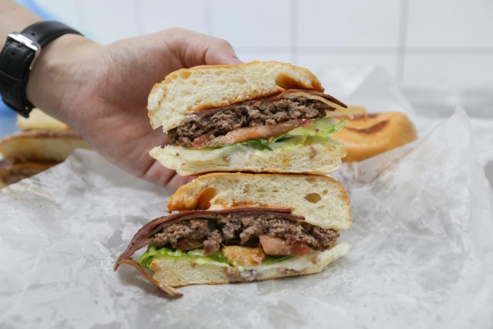 Ggoburger 15 - beef burger