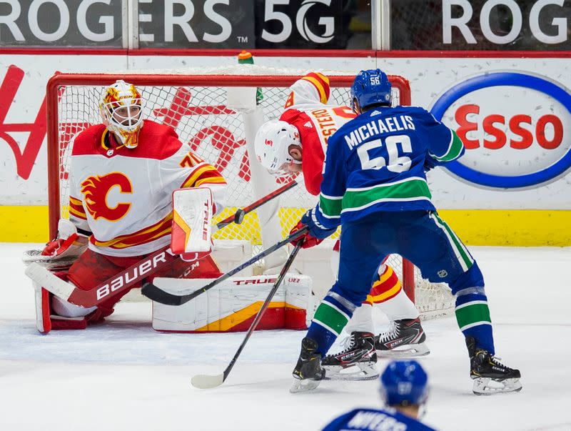 NHL: Calgary Flames at Vancouver Canucks