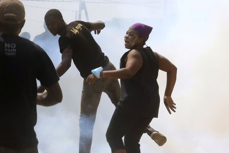 Protest in Abidjan against Ouattara standing for a third term