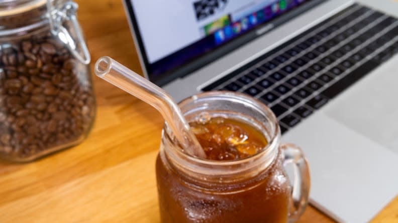 The best stocking stuffers at Amazon under $30: Hummingbird Glass Straws