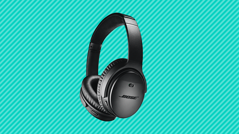 Save $150 on these Bose QuietComfort 35 Wireless Noise Cancelling Headphones II. (Photo: Walmart)