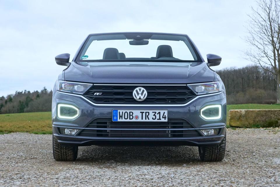 <p>2021 Volkswagen T-Roc Cabriolet</p>